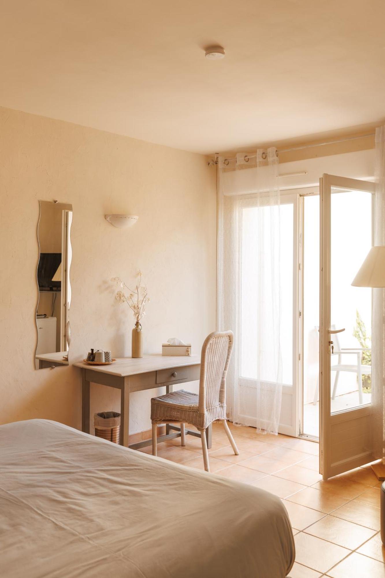 Mas Saint-Ange Bed & Breakfast Lunel  Exterior photo