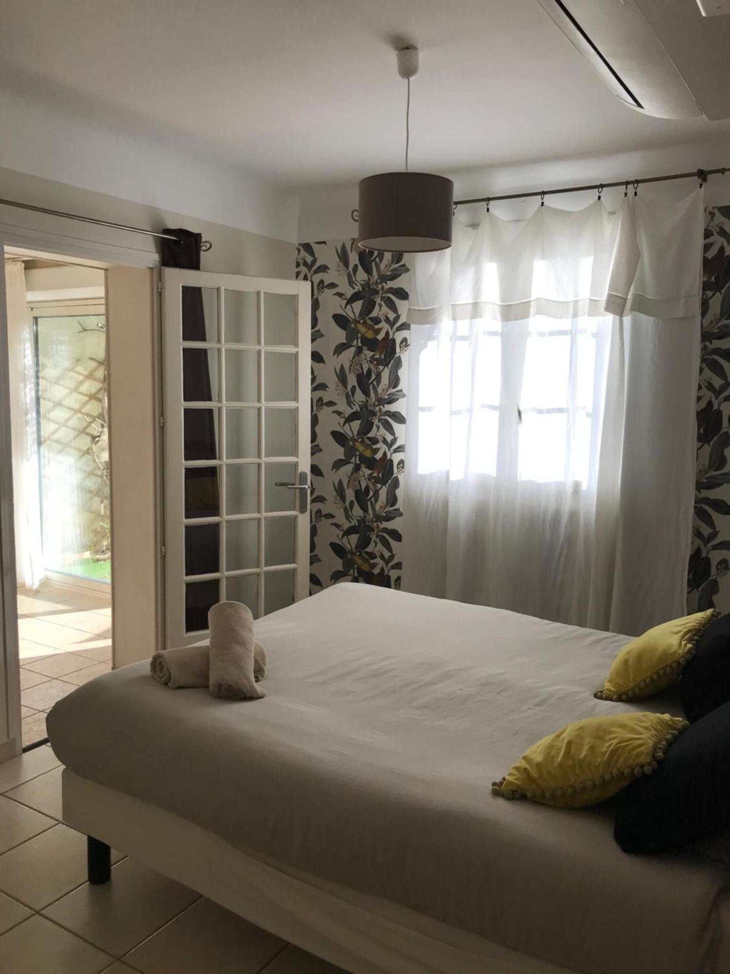 Mas Saint-Ange Bed & Breakfast Lunel  Exterior photo